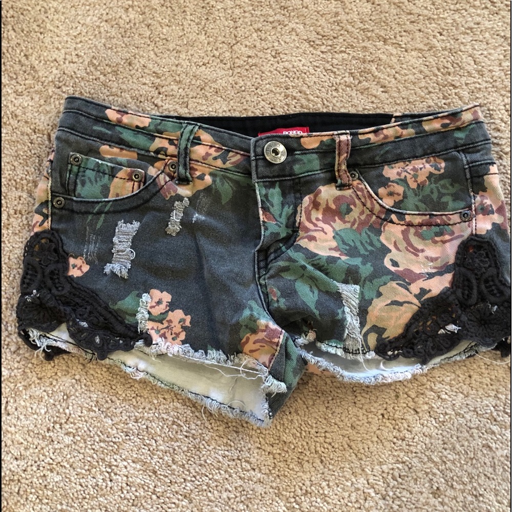Vintage wash rose print shorts
